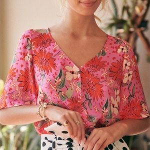 Sezane Aretha Floral Silk Short Sleeve Blouse - Size M/8